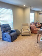 2065 Winamar Pl in Escondido, CA - Building Photo - Building Photo