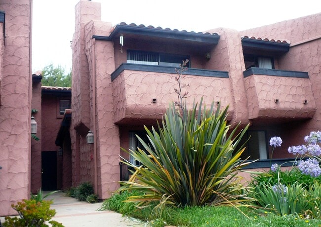 property at 32070 Del Cielo Oeste