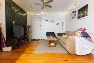 33 Egremont Rd, Unit 1 in Boston, MA - Foto de edificio - Building Photo