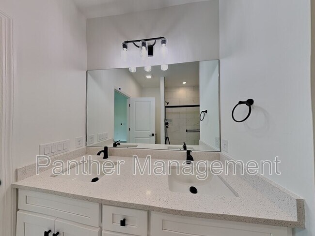 5305 28th St SW in Lehigh Acres, FL - Building Photo - Building Photo