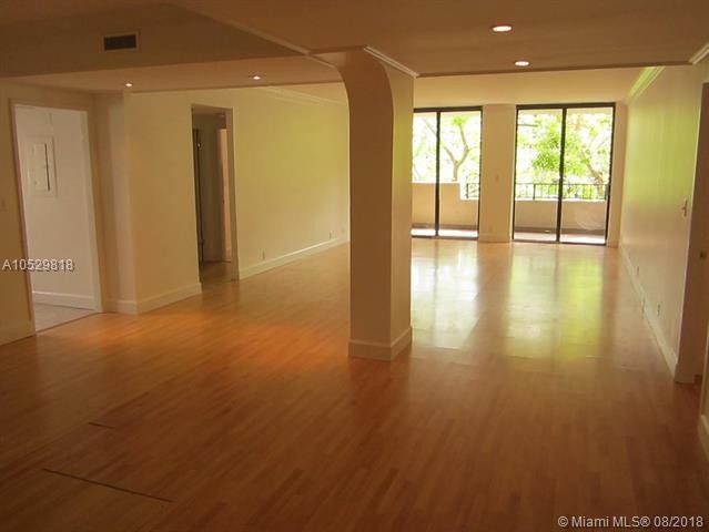 141 Crandon Blvd-Unit -341 in Miami, FL - Building Photo - Building Photo