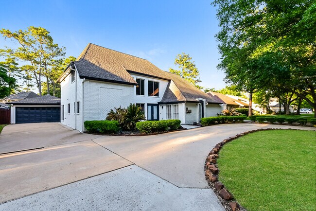 11818 Oakcroft Dr in Houston, TX - Building Photo - Building Photo