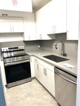 13710 SW 90th Ave in Miami, FL - Building Photo - Building Photo