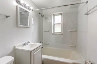 North Ave Apartments in Washington, PA - Foto de edificio - Building Photo