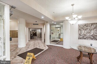 111 Chestnut St-Unit -107 in Cherry Hill Township, NJ - Foto de edificio - Building Photo