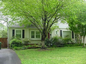 836 Ponce De Leon Terrace NE in Atlanta, GA - Building Photo