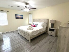 1870 Waldrep Cir SE in Marietta, GA - Building Photo - Building Photo