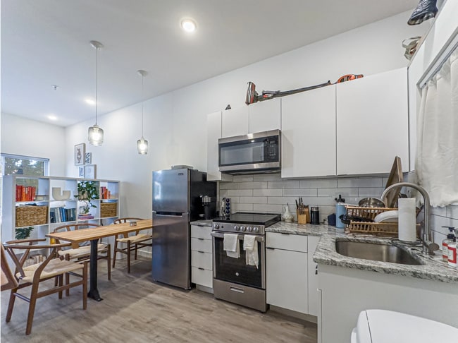 1613 Germantown Ave, Unit 406
