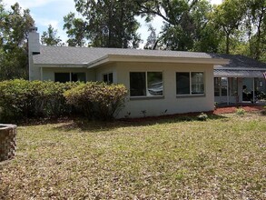 1600 Ace Park Dr in Orange City, FL - Building Photo - Building Photo
