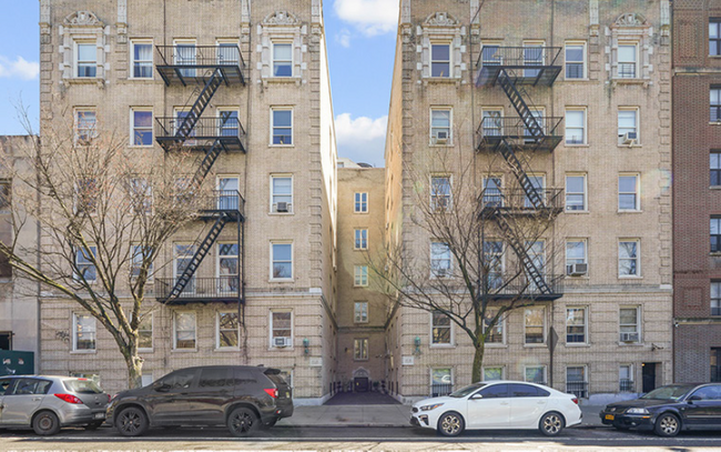 514-522 Broadway in New York, NY - Building Photo - Primary Photo