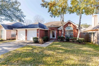 1407 Almond Brook Ln in Houston, TX - Building Photo - Building Photo