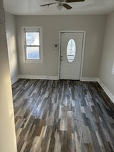 3394 E 52nd St in Cleveland, OH - Foto de edificio - Building Photo