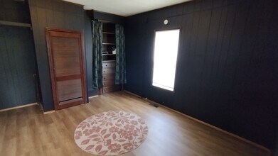 226 Beaver Ave NE in New Philadelphia, OH - Building Photo - Building Photo