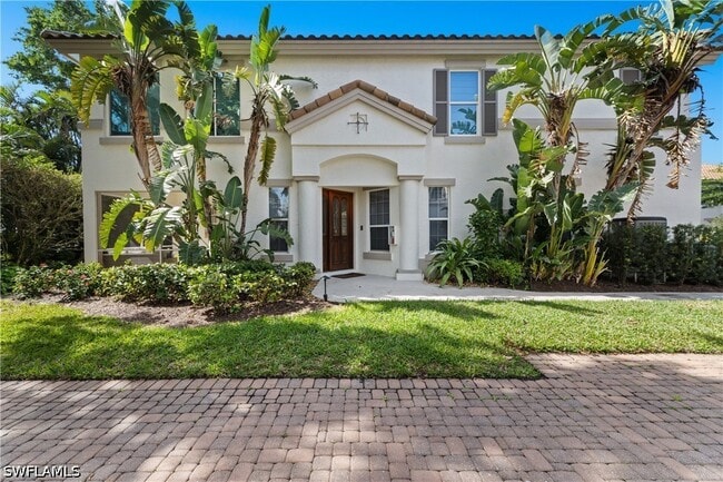 property at 193 Colonade Cir