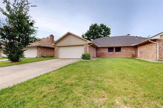 property at 3725 Northridge Dr