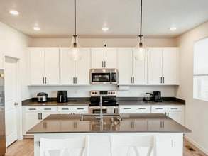 10241 Tucson St in Commerce City, CO - Building Photo - Building Photo