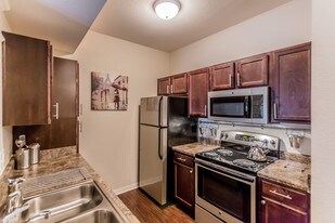 The Villa at River Pointe Apartments in Maumelle, AR - Building Photo