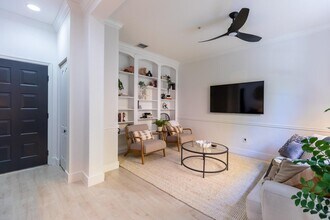 72 SE 6th Ave in Delray Beach, FL - Building Photo - Building Photo