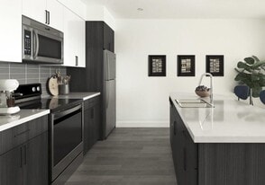 Fairfield Apartments in Winnipeg, MB - Building Photo