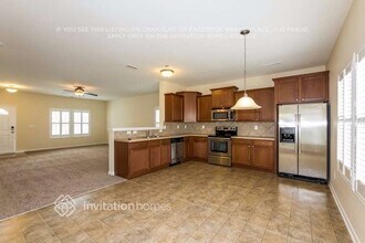 10211 Daniel Dwayne Dr in Charlotte, NC - Building Photo - Building Photo