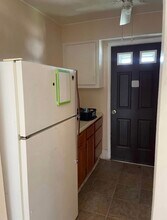 205 Elm Ave, Unit 1 in Moundsville, WV - Building Photo - Building Photo