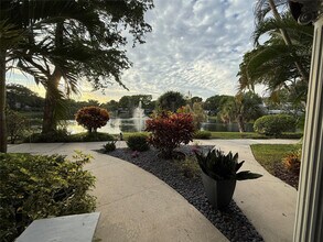 3531 NW 50th Ave in Lauderdale Lakes, FL - Building Photo - Building Photo