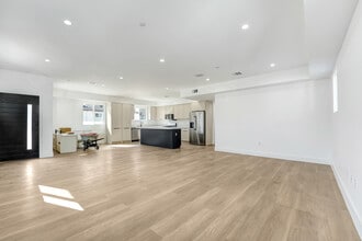 4336 La Clede Ave in Los Angeles, CA - Building Photo - Building Photo