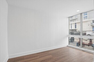 524 Orton Ave in Fort Lauderdale, FL - Building Photo - Building Photo