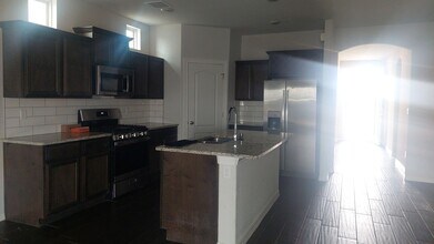 13000 Shildon St in El Paso, TX - Building Photo - Building Photo