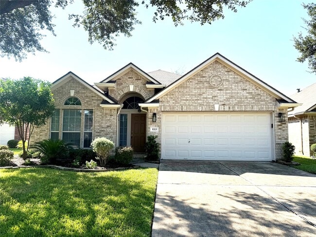 property at 9315 Gablewinn Ct