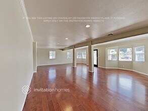 1241 E Herring Ave in West Covina, CA - Foto de edificio - Building Photo