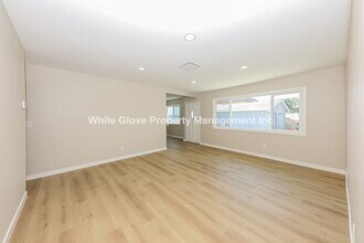 413 W Mountain View Ave in La Habra, CA - Building Photo - Building Photo