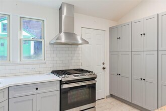 149 Landing Rd in Glen Cove, NY - Building Photo - Building Photo