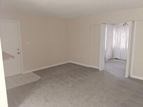 4726 Marine Pkwy in New Port Richey, FL - Building Photo - Building Photo