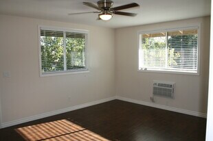 3569 N E St, Unit 3569 in San Bernardino, CA - Building Photo