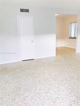 887 80th St in Miami Beach, FL - Building Photo - Building Photo