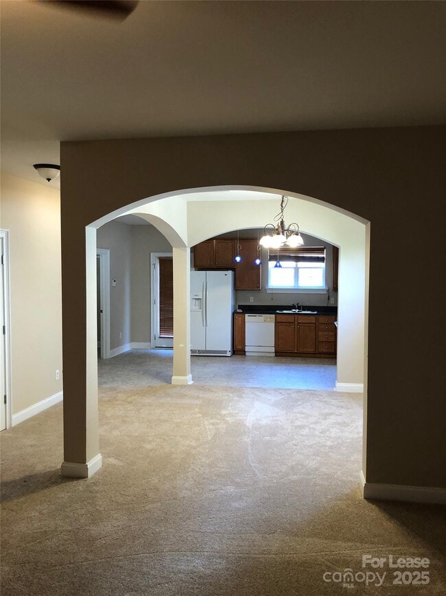 7846 Jester Park Dr in Huntersville, NC - Foto de edificio - Building Photo