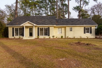 1408 N Cherokee Ave in Dothan, AL - Building Photo - Building Photo