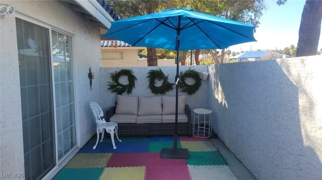 property at 2140 Willowbury Dr