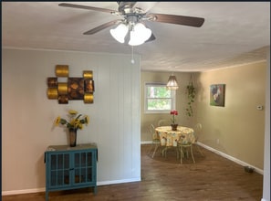2304 Jackson Bluff Rd in Tallahassee, FL - Building Photo - Building Photo