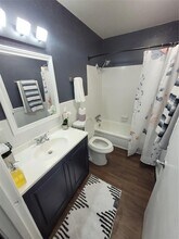 7213 Beechnut St in Houston, TX - Building Photo - Building Photo