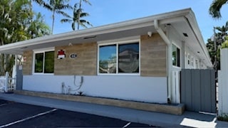 1632 NE 4th Pl, Unit Apt 1