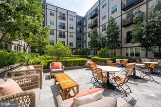 1339 E St SE in Washington, DC - Building Photo - Building Photo