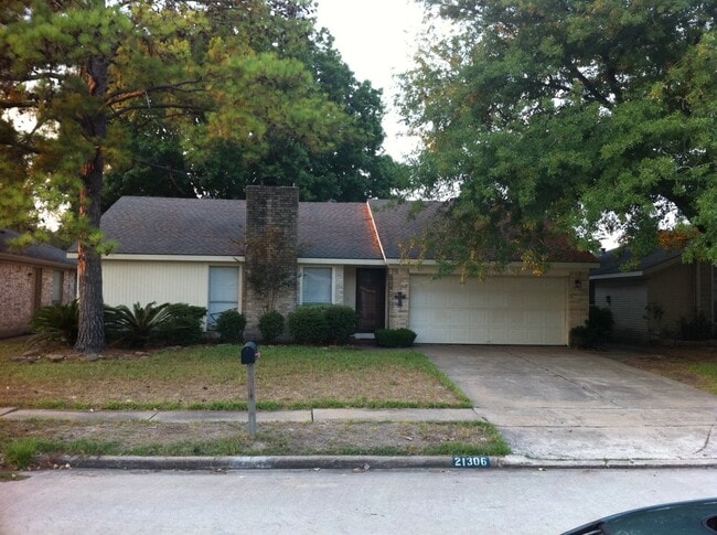 21306 Park Run Drive in Katy, TX - Building Photo - Building Photo