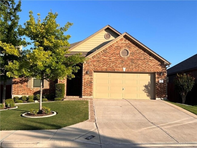 property at 307 Alamosa Dr