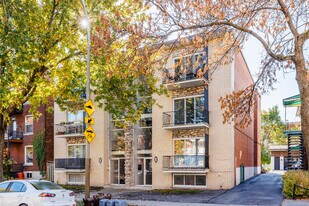 1518 Galt Rue in Montréal, QC - Building Photo