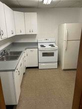 10 N Court St in Luray, VA - Building Photo - Building Photo