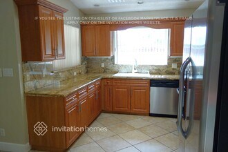 7536 NW 21st St in Margate, FL - Foto de edificio - Building Photo