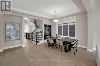 1503 Varelas Passage in Oakville, ON - Building Photo - Building Photo