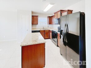 108 Rushmore Ln in Venus, TX - Building Photo - Building Photo